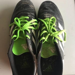 Men’s soccer cleats